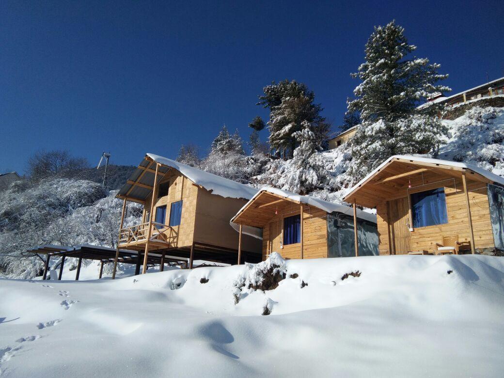 Blue Poppy Resorts โจชิมัธ ภายนอก รูปภาพ